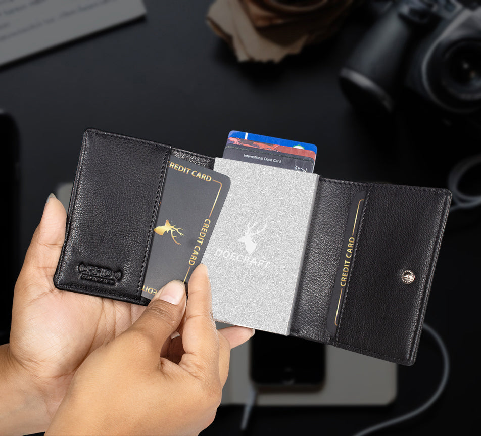 DOECRAFT Men Casual, Formal Black Genuine Leather Wallet (8 Card Slots)