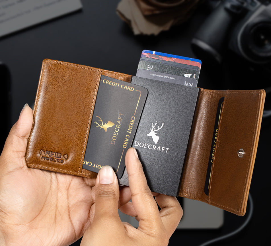 DOECRAFT Men Casual, Formal Tan, Black Genuine Leather Wallet (8 Card Slots)
