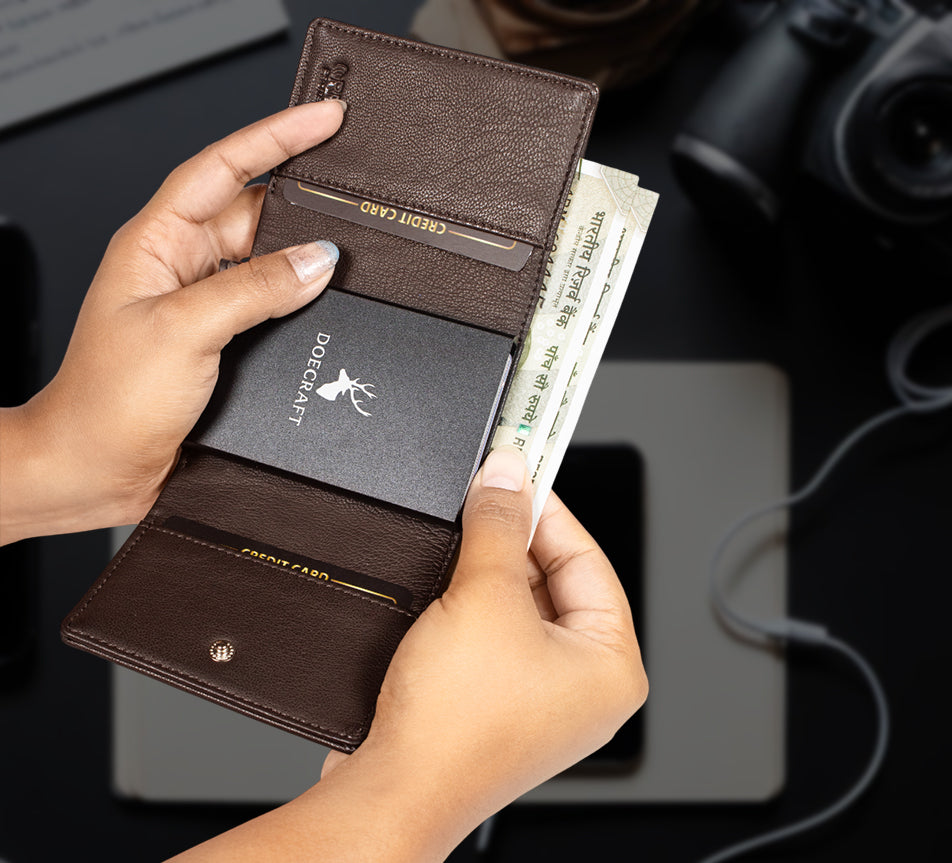 DOECRAFT Men Casual, Formal Brown Genuine Leather Wallet (8 Card Slots)